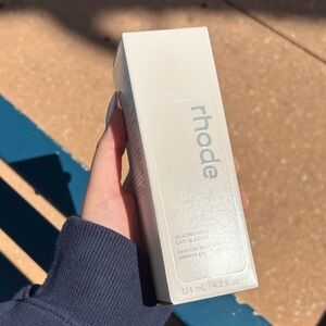 RHODE Glazing Milk Skincare